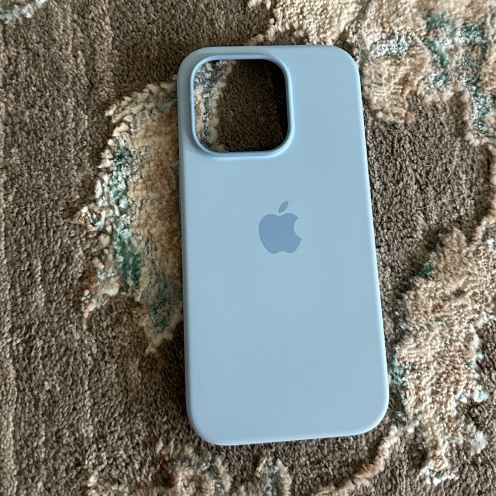 Apple Silicone iPhone 14 Pro Case